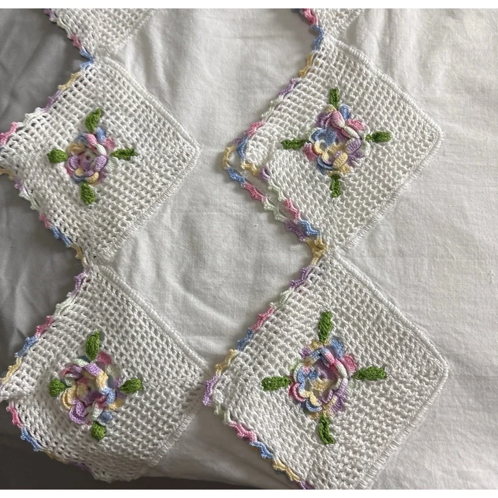 Set of 2 Vintage Crochet Lace Trim Pillowcases White 20x32 Embroidered Cottage